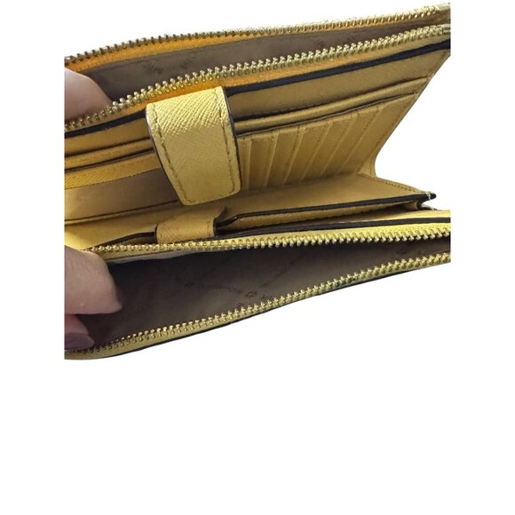 Michael Kors Yellow Saffiano Leather Double-Zip Wallet With Card Slots & ID Wind - Picture 6 of 10